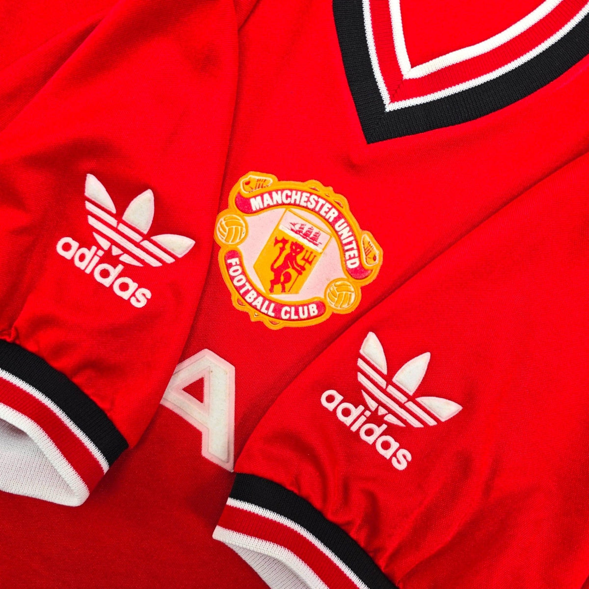 1984/86 Manchester United Home Football Shirt (L) Adidas - Football Finery - FF308113