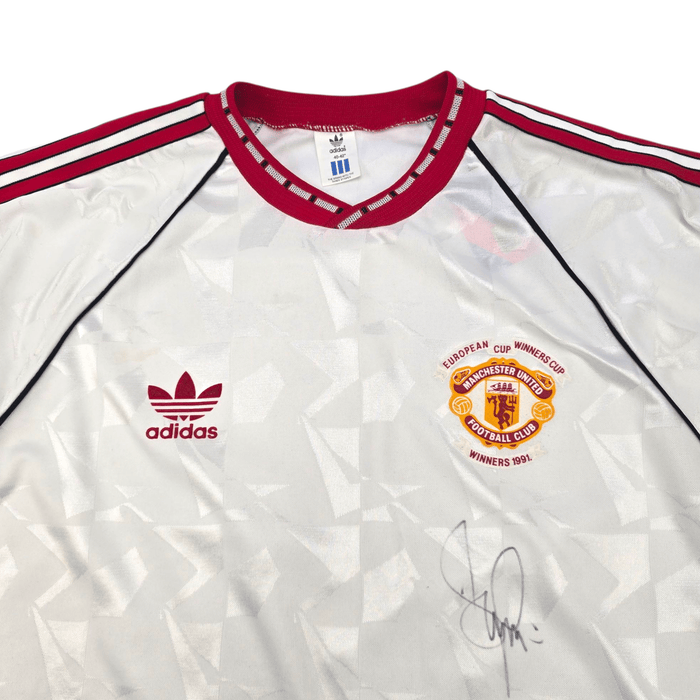 1990/91 Manchester United European Cup Winners Football Shirt (L) Adidas (Signed: Denis Irwin) - Football Finery - FF300413