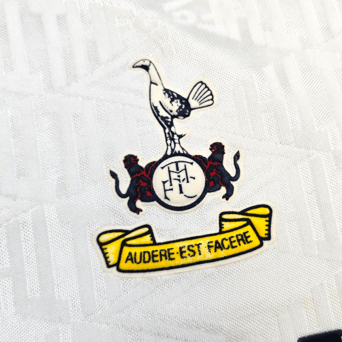 1991/93 Tottenham Hotspur Home Football Shirt (S) Umbro - Football Finery - FF304697