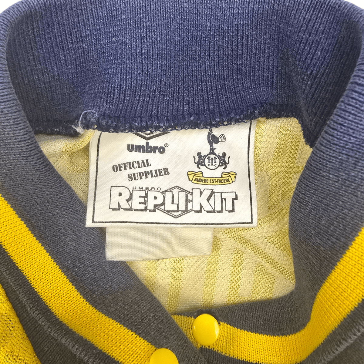 1991/95 Tottenham Hotspur Away Football Shirt (M) Umbro - Football Finery - FF301381