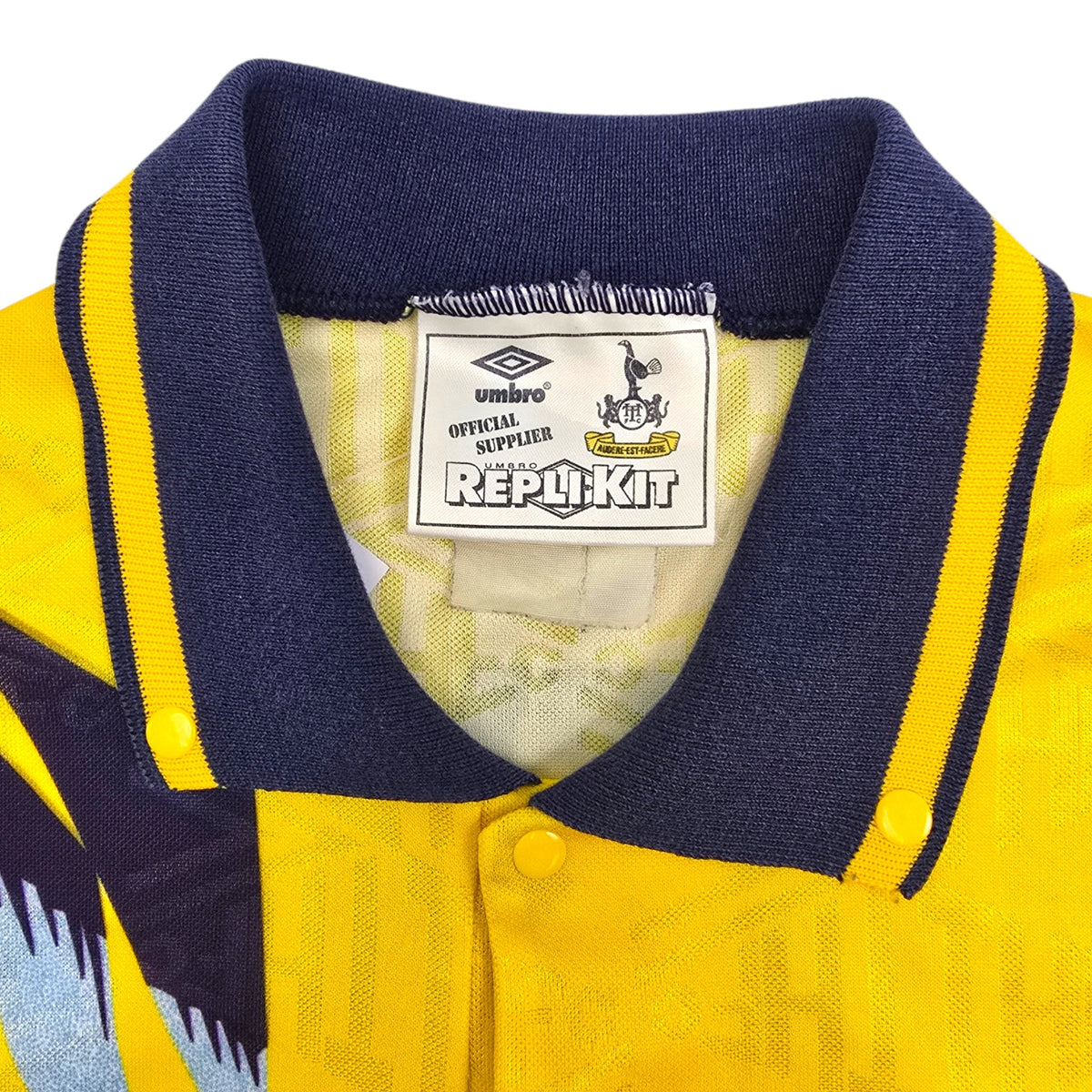 1991/95 Tottenham Hotspur Away Football Shirt (XL) Umbro 18 Klinsmann - Football Finery - FF305597
