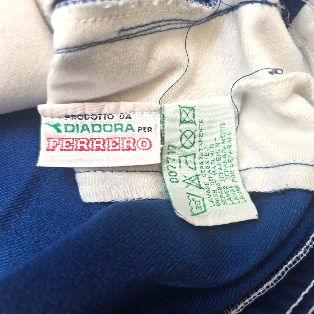 1994 Italy Training Jacket (XL) Diadora (Supporter Azzurri) - Football Finery - FF307202