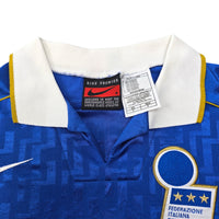 1994/96 Italy Home Football Shirt (S) Nike - Football Finery - FF307654