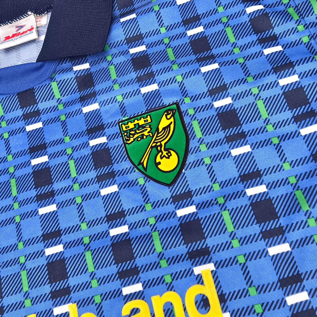 1994/96 Norwich City Away Football Shirt (S) Mitre - Football Finery - FF301908