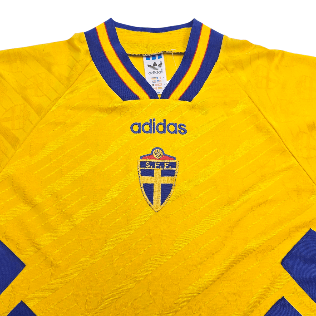 1994/96 Sweden Home Football Shirt (L) Adidas - Football Finery - FF300995