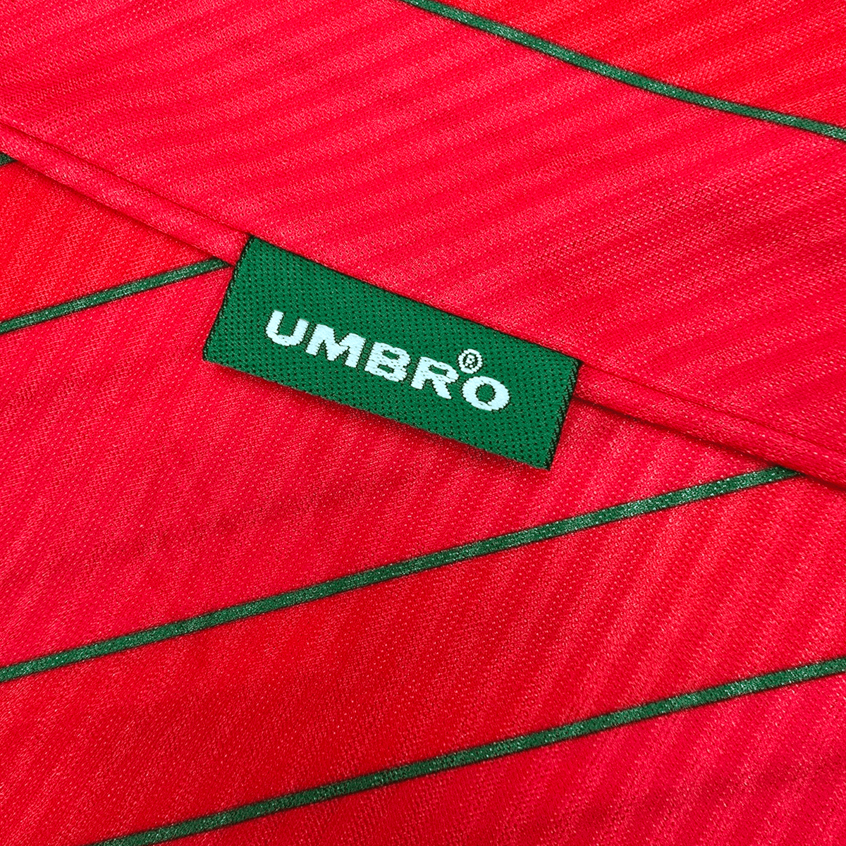 1994/96 Wales Home Football Shirt (M) Umbro - Football Finery - FF300034
