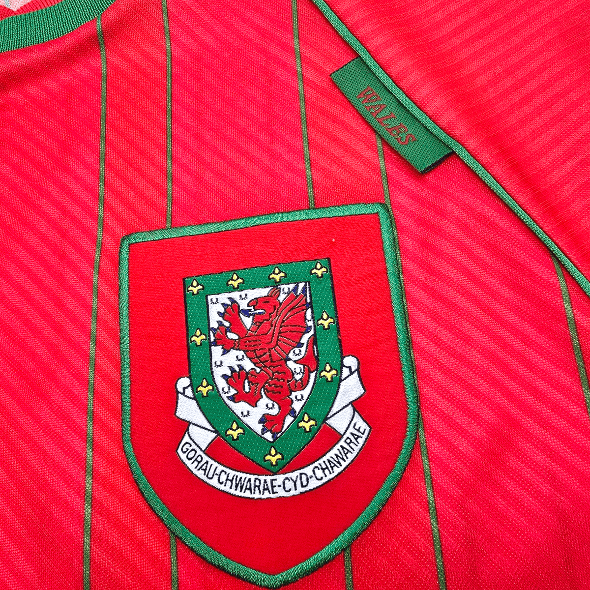 1994/96 Wales Home Football Shirt (M) Umbro - Football Finery - FF300035
