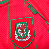 1994/96 Wales Home Football Shirt (M) Umbro - Football Finery - FF300035