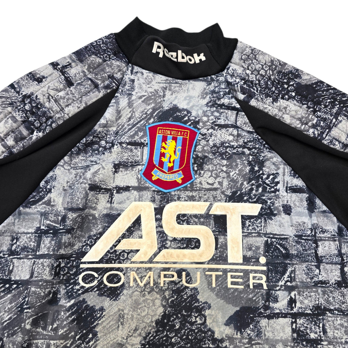 1995/96 Aston Villa Goal Keeper Football Shirt (S) Reebok 1 - Football Finery - FF304999