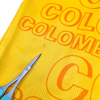 1995/96 Colombia Home Football Shirt (XL) Umbro 10 Valderrama - Football Finery - FF300685