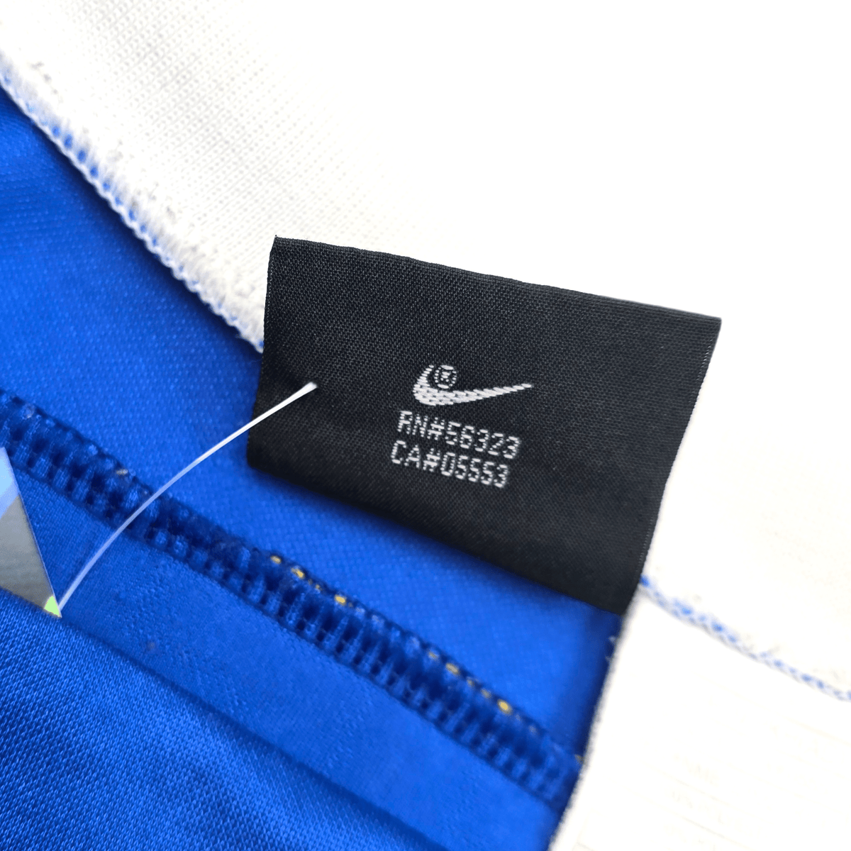 1995/96 Italy Home Football Shirt (L) Nike - Football Finery - FF303653