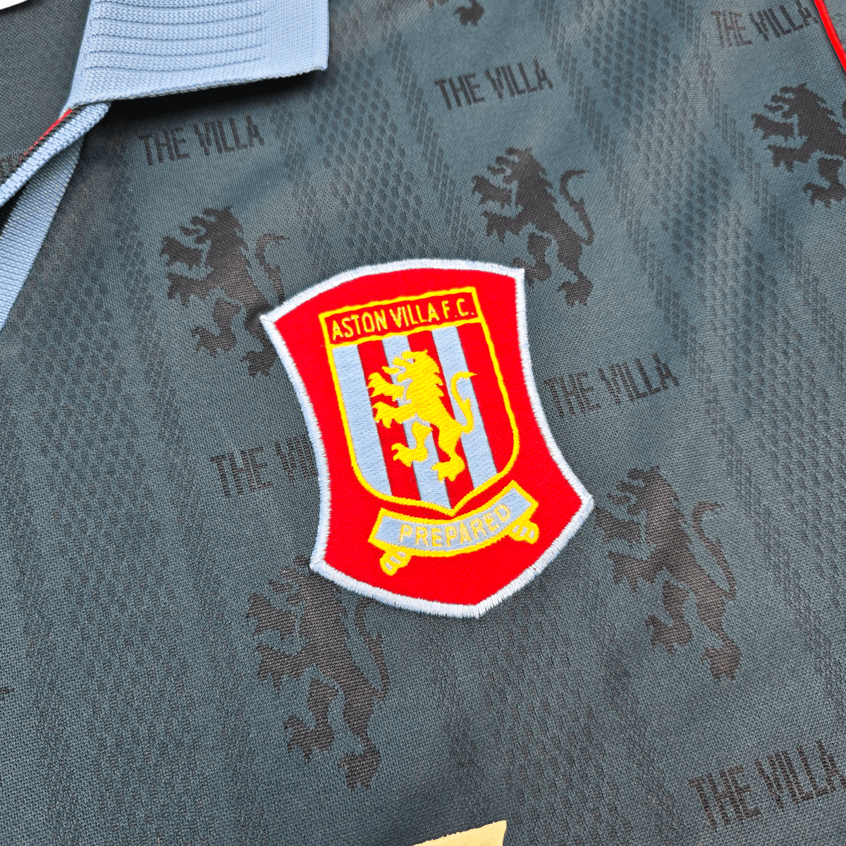 Reebok AST COMPUTER ヴィラ シャツ YORKE 10 1995/97 Aston Villa Away Football Shirt (L) Reebok #10 Yorke