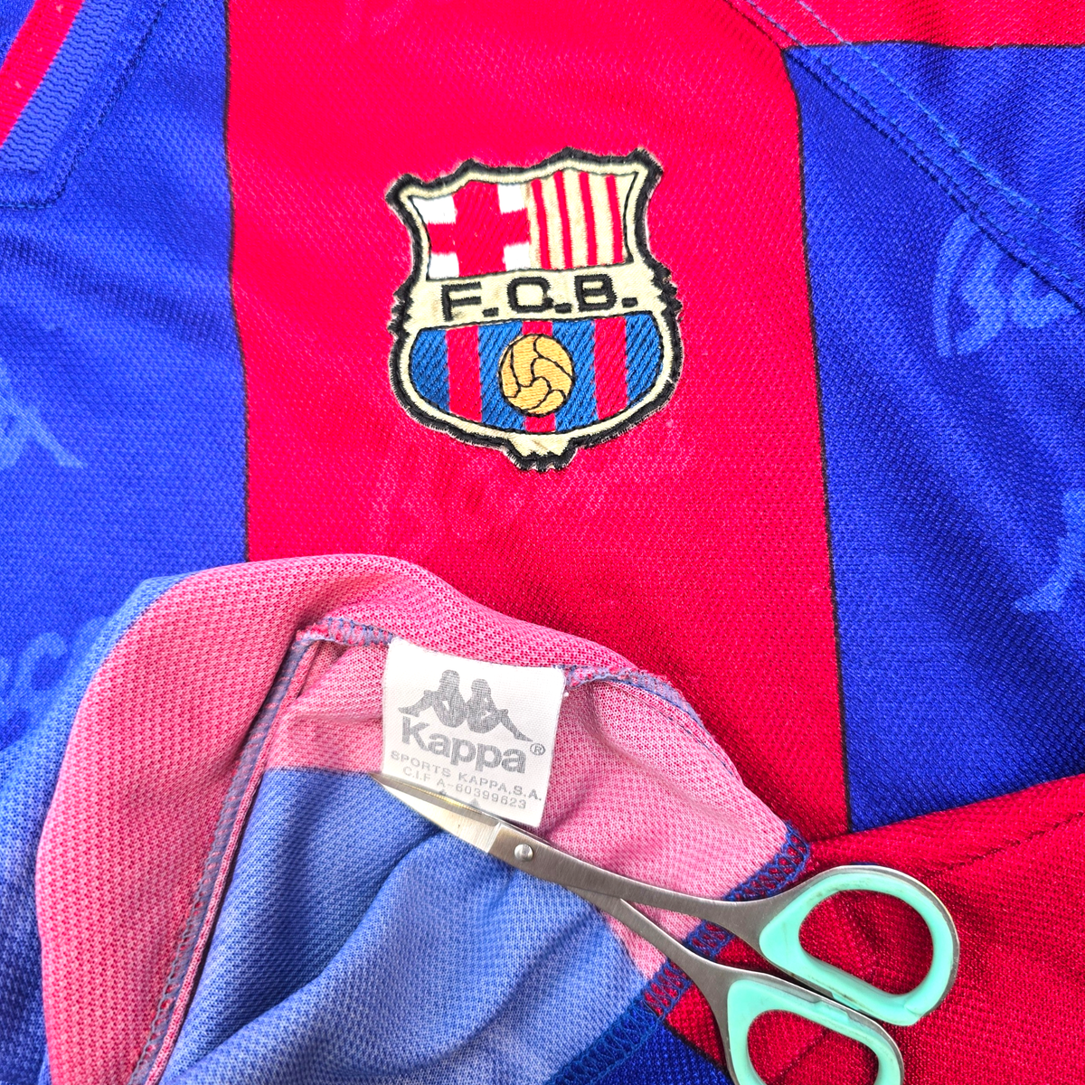 1995/97 Barcelona Home Football Shirt (XL) Kappa 11 (Hagi) - Football Finery - FF303647