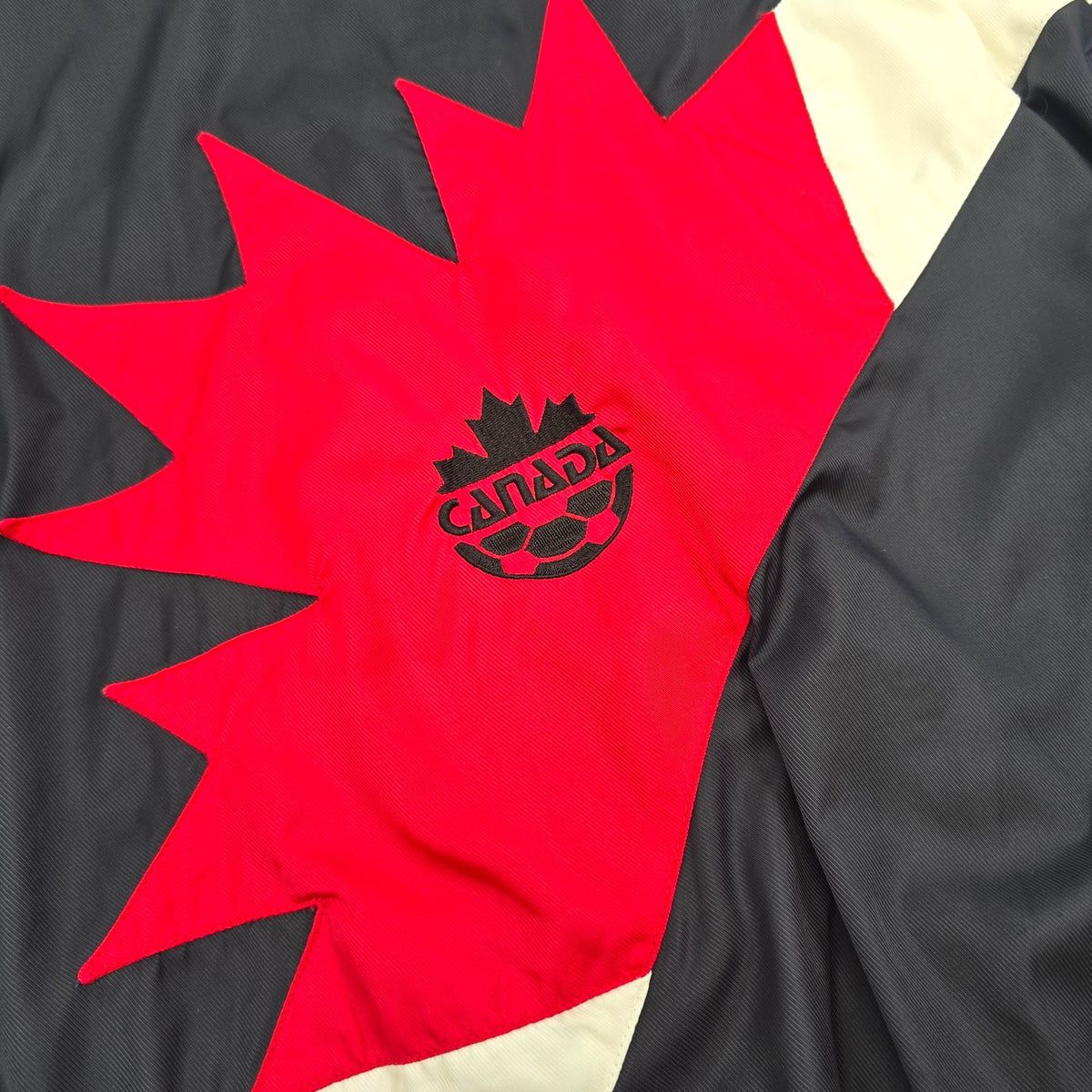 1996/97 Canada Training Jacket (S) Umbro - Football Finery - FF306354