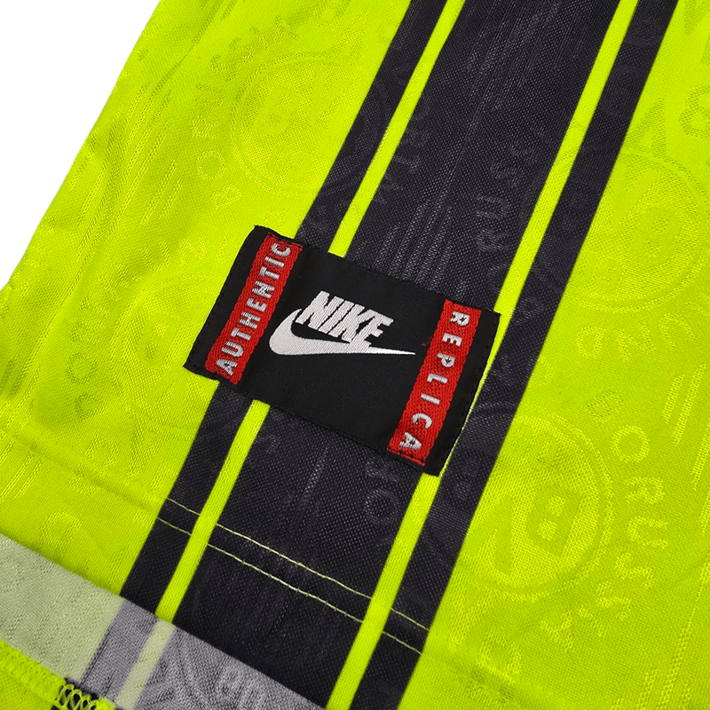 1996/97 Dortmund Home Football Shirt (2XL) Nike #10 Moller (UCL) - Football Finery - FF300121