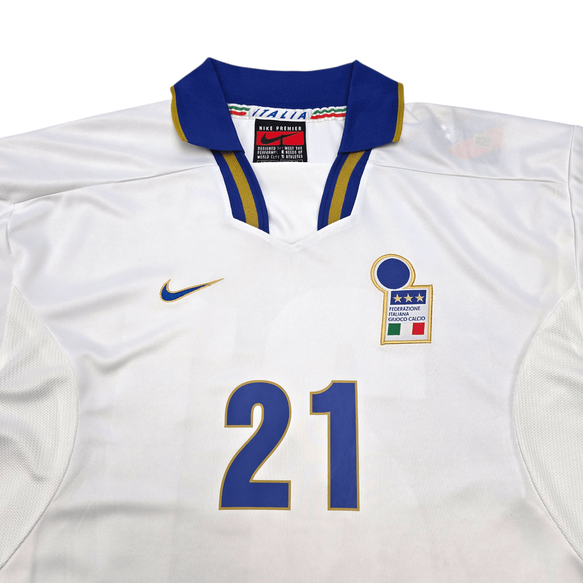 1996/97 Italy Away Football Shirt (2XL) Nike 21 Zola - Football Finery - FF303656