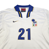 1996/97 Italy Away Football Shirt (M) Nike 21 Zola - Football Finery - FF302384