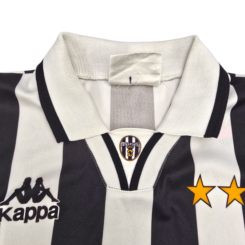 1996/97 Juventus Home Football Shirt (M) Kappa (Basic Version) - Football Finery - FF301119