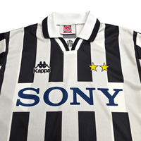 1996/97 Juventus Home Football Shirt (S) Kappa (Basic) - Football Finery - FF300111