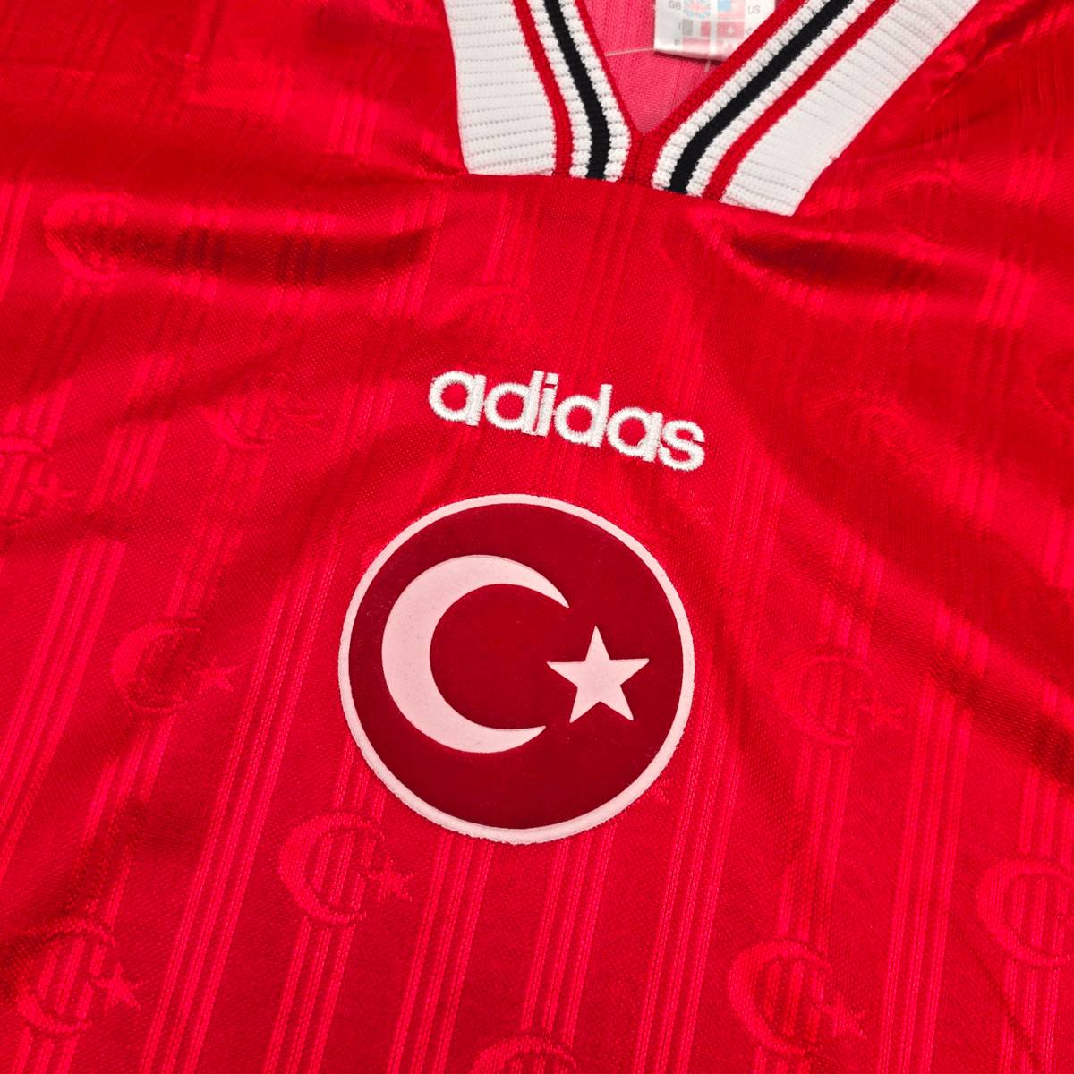 1996/97 Turkey Home Football Shirt (L) Adidas - Football Finery - FF304492
