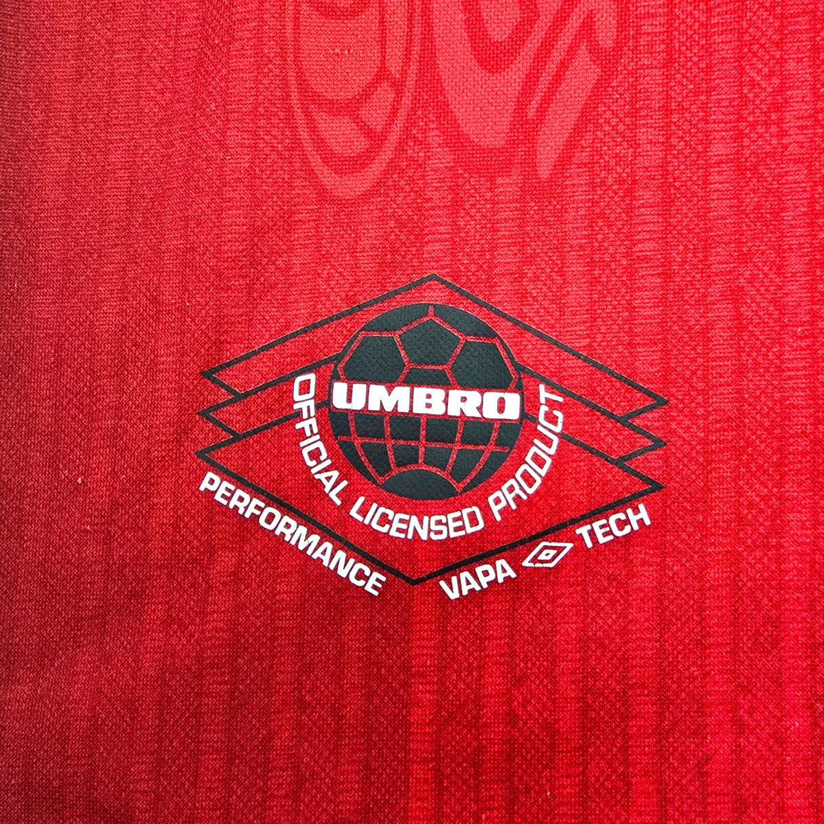 1996/98 Manchester United Home Football Shirt (L) Umbro - Football Finery - FF305541