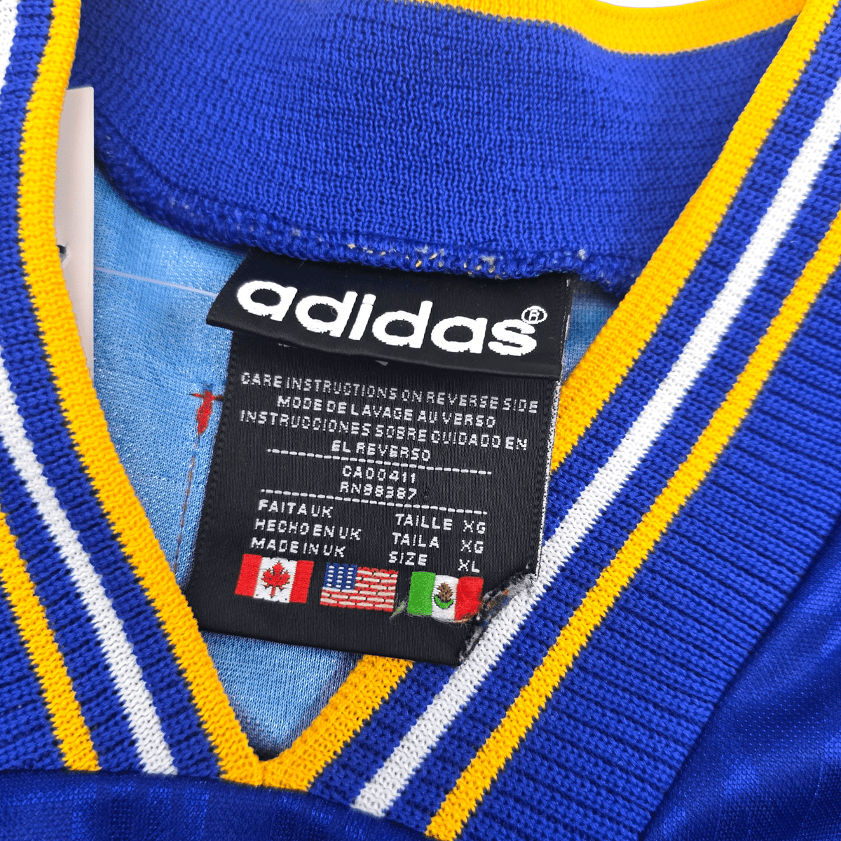 1996/98 Sweden Away Football Shirt (XL) Adidas - Football Finery - FF304485