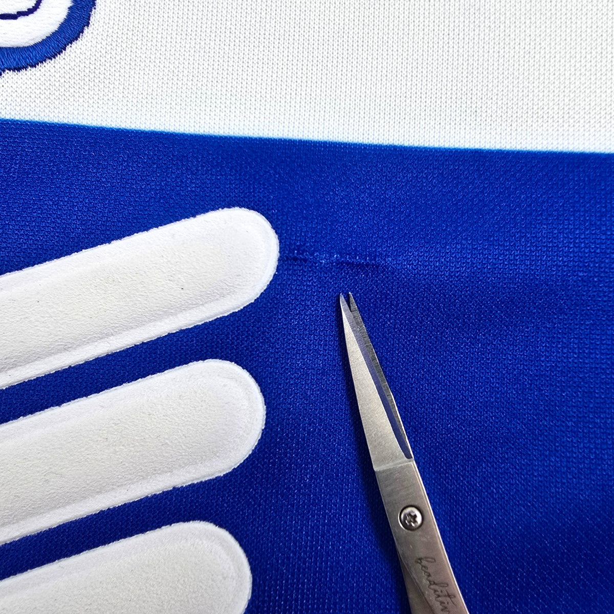 1997/99 Queens Park Rangers Home Football Shirt (L) Le Coq Sportif - Football Finery - FF304847