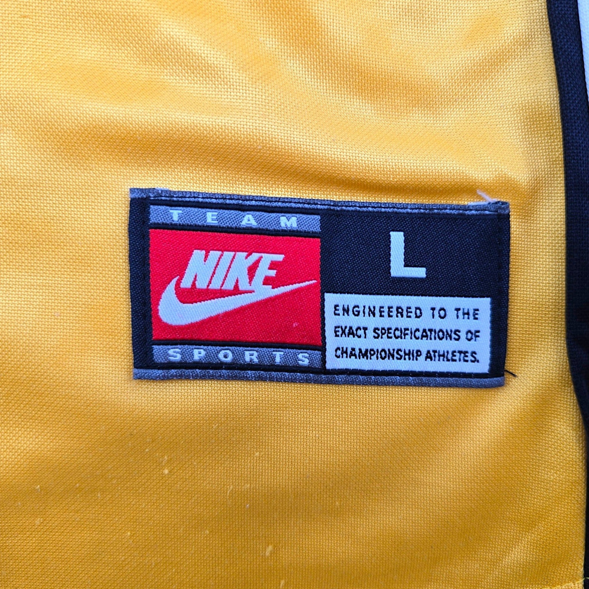 1998/00 Dortmund Home Football Shirt (L) Nike #20 Hassler - Football Finery - FF306829