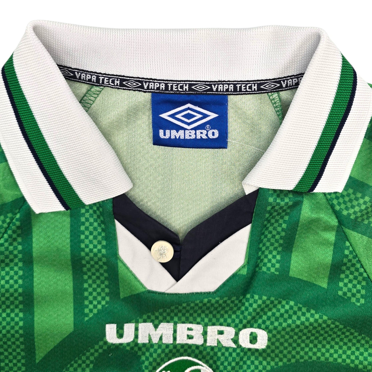 1998/00 Ireland Home Football Shirt (L) Umbro - Football Finery - FF305854