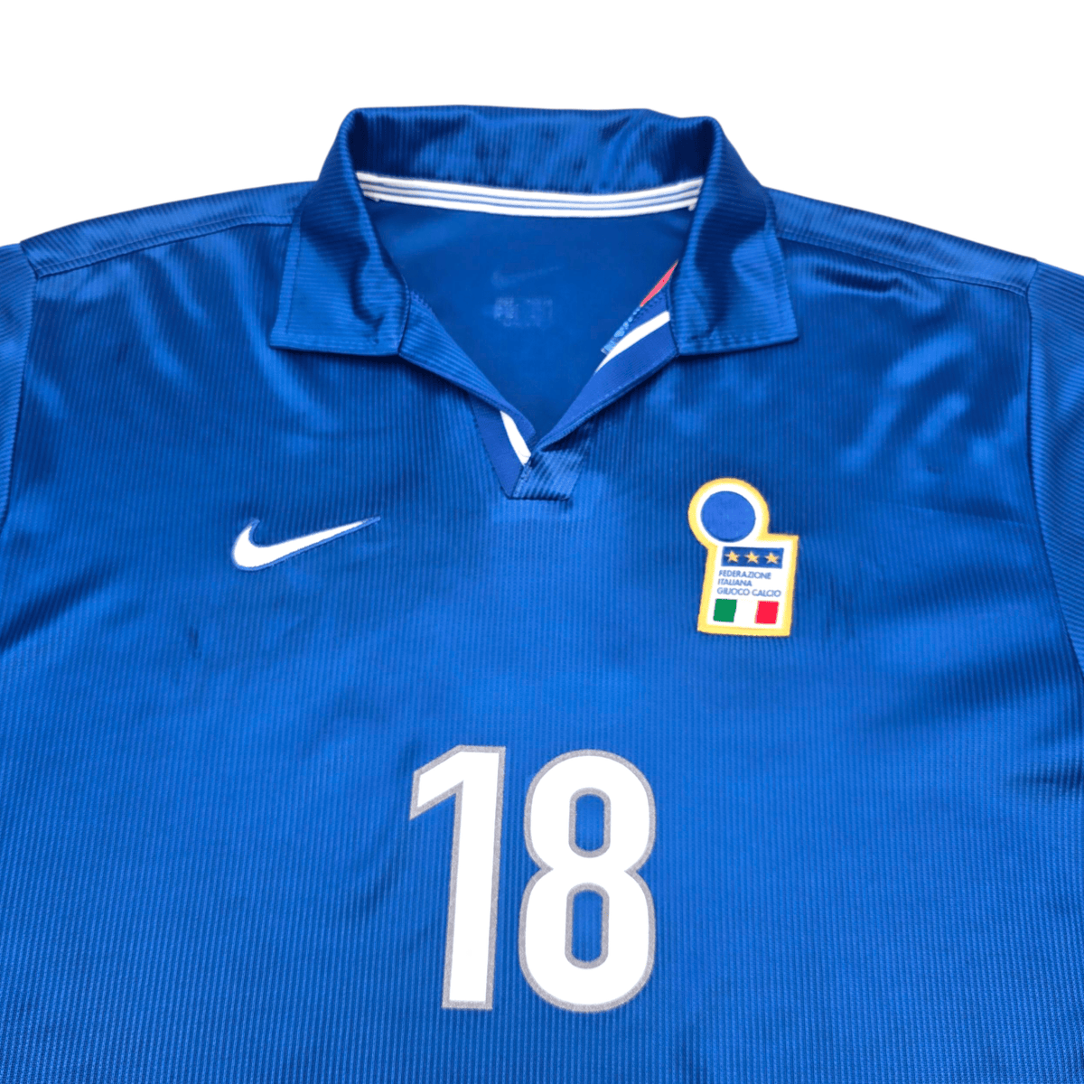 1998/99 Italy Home Football Shirt (M) Nike 18 R.Baggio - Football Finery - FF301689
