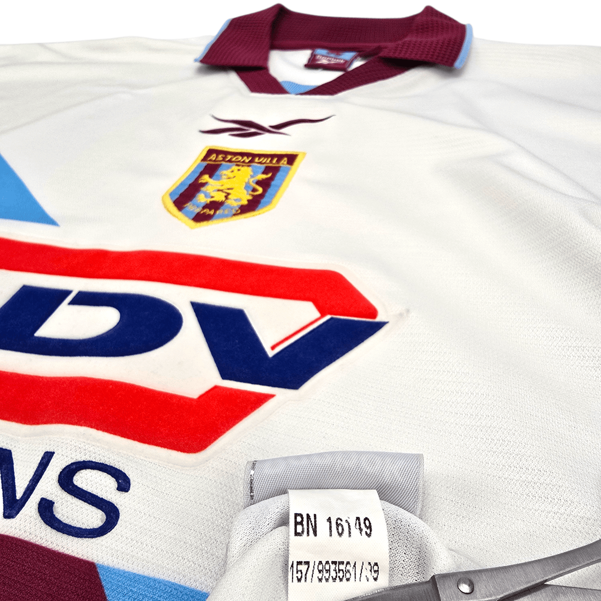1999/00 Aston Villa Away Football Shirt (XL) Reebok - Football Finery - FF303016
