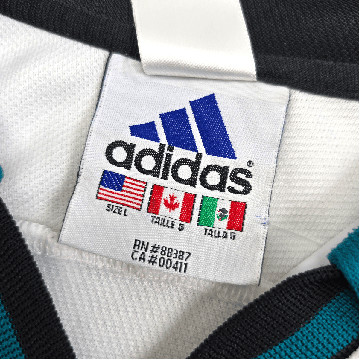 1999/00 Newcastle United Away Football Shirt (L) Adidas - Football Finery - FF303225