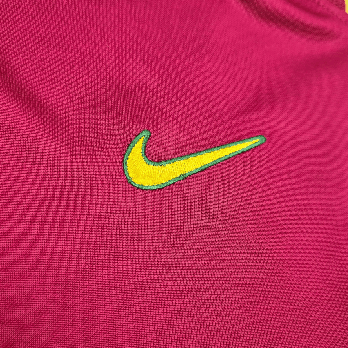 1999/00 Portugal Home Football Shirt (XL) Nike 7 Figo - Football Finery - FF304577