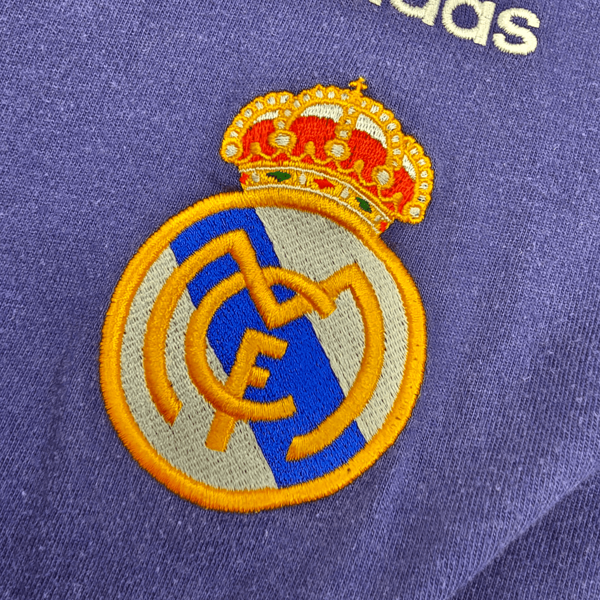 1999/00 Real Madrid Training Shirt (M) Adidas - Football Finery - FF304085