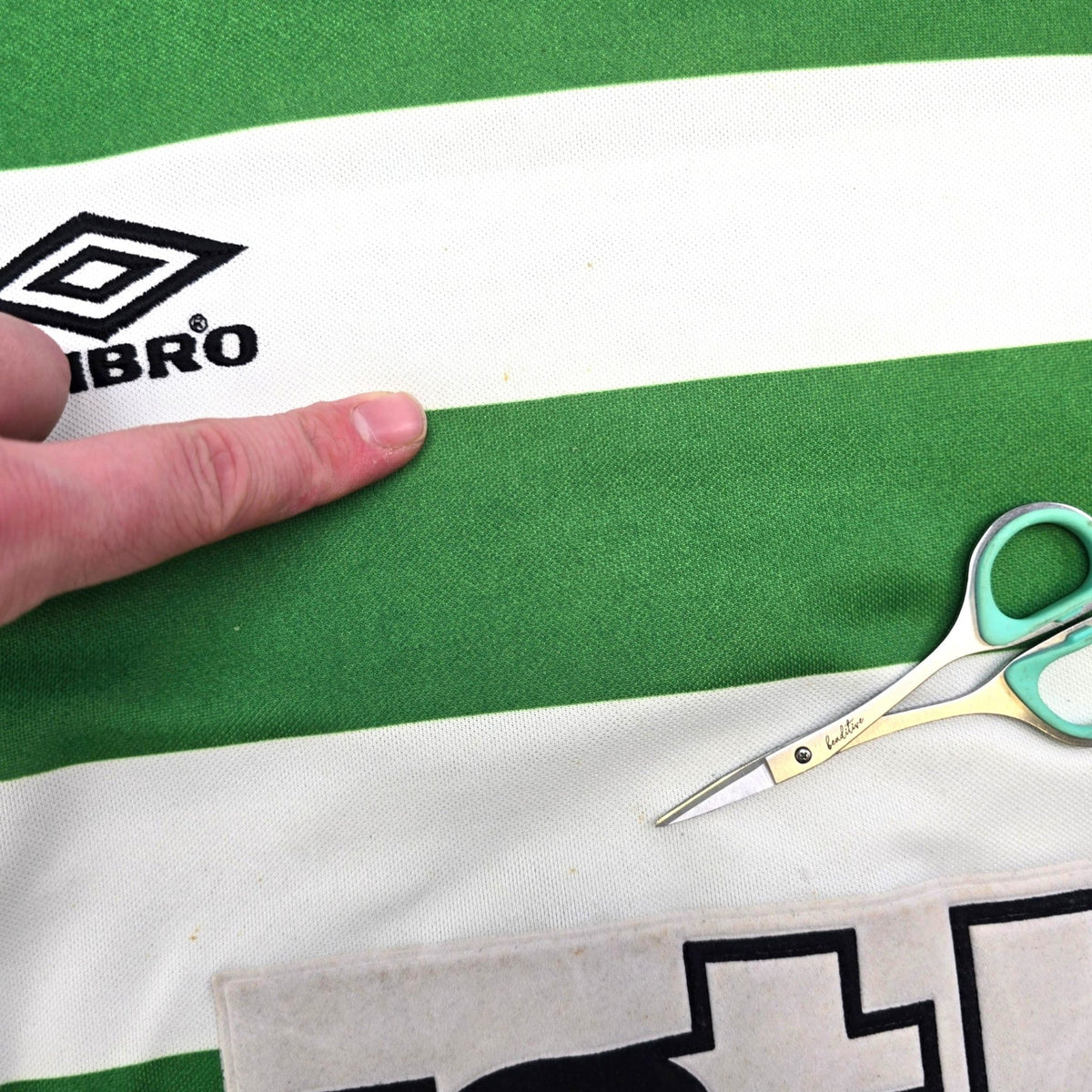 1999/01 Celtic Home Football Shirt (S) Umbro - Football Finery - FF306823