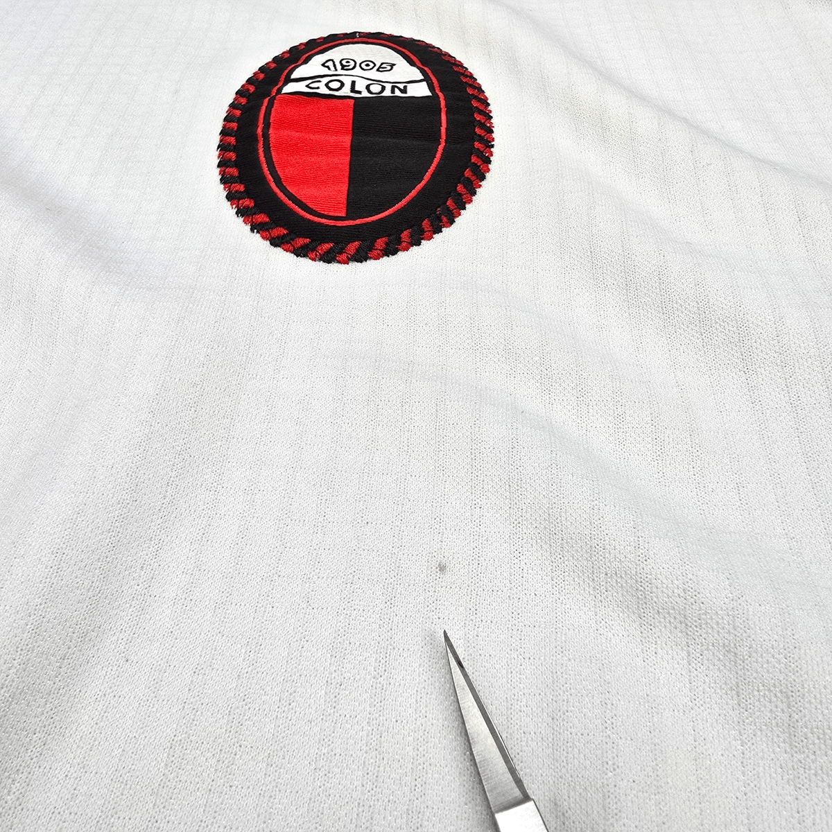 2000/01 Colón de Santa Fe Away Football Shirt (M) Puma - Football Finery - FF303154