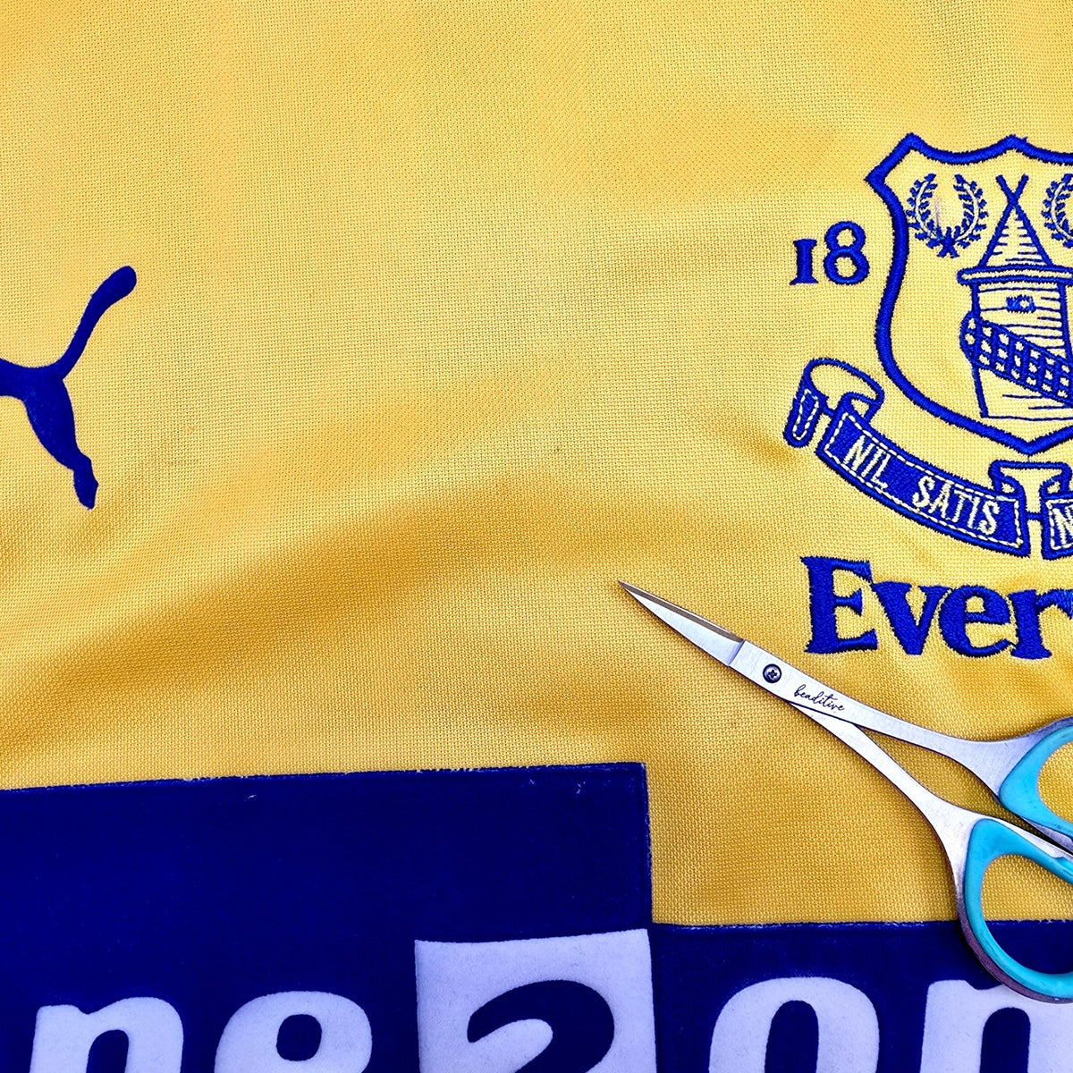 2000/01 Everton Away Football Shirt (L) Puma - Football Finery - FF305428