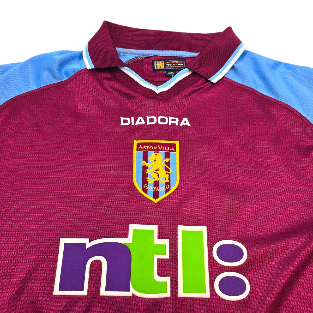 2000/02 Aston Villa Home Football Shirt (L) Diadora 10 - Football Finery - FF306050