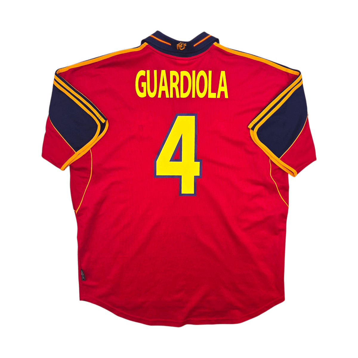 2000/02 Spain Home Football Shirt (XL) Adidas 4 Guardiola - Football Finery - FF303662