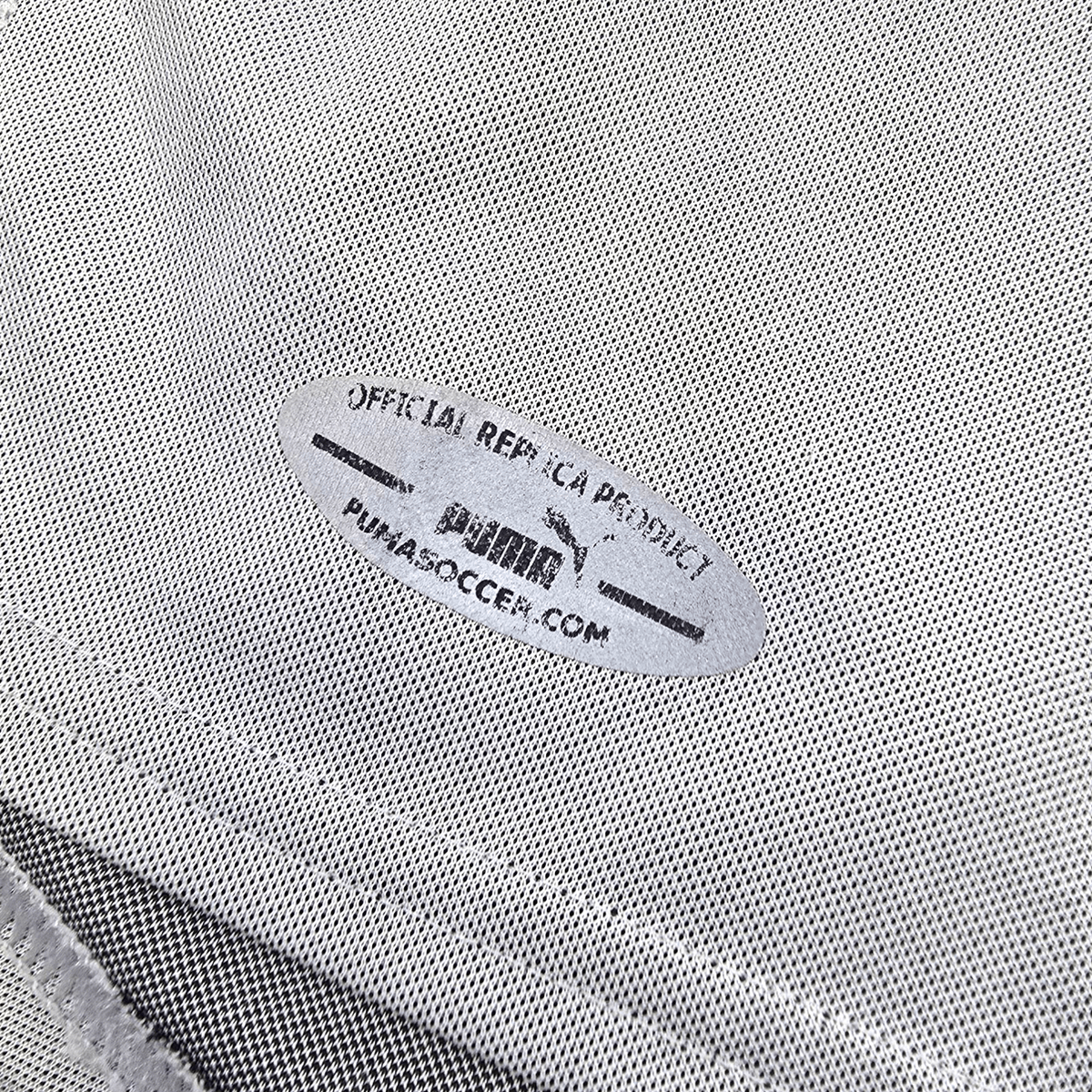 2001/02 Everton Away Football Shirt (L) Puma 10 Ferguson - Football Finery - FF301448