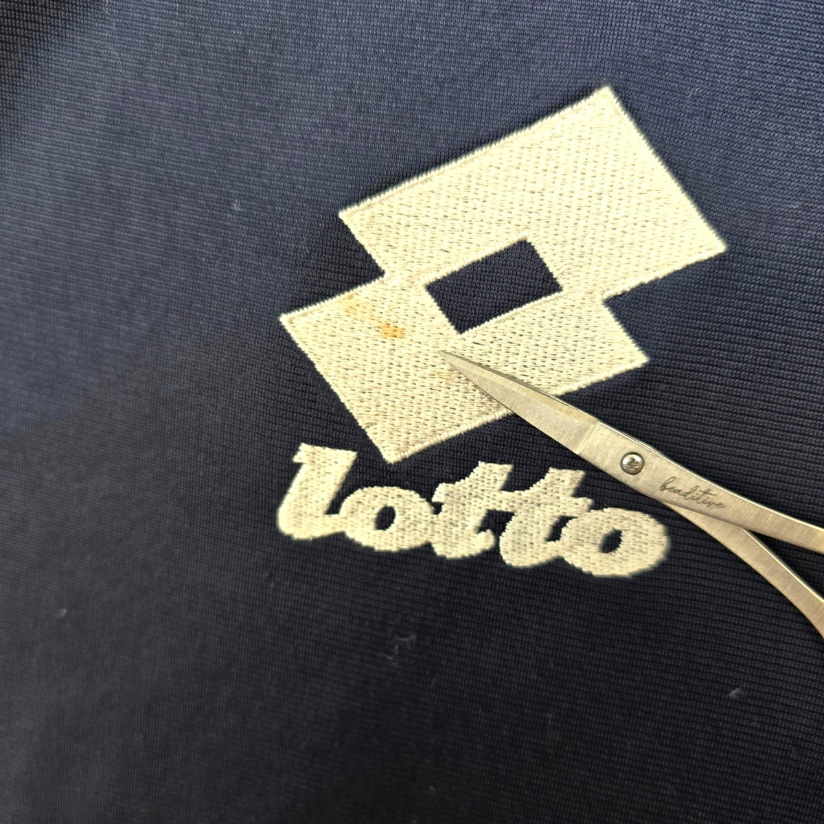 2001/02 Hellas Verona Training Jacket (L) Lotto - Football Finery - FF308219