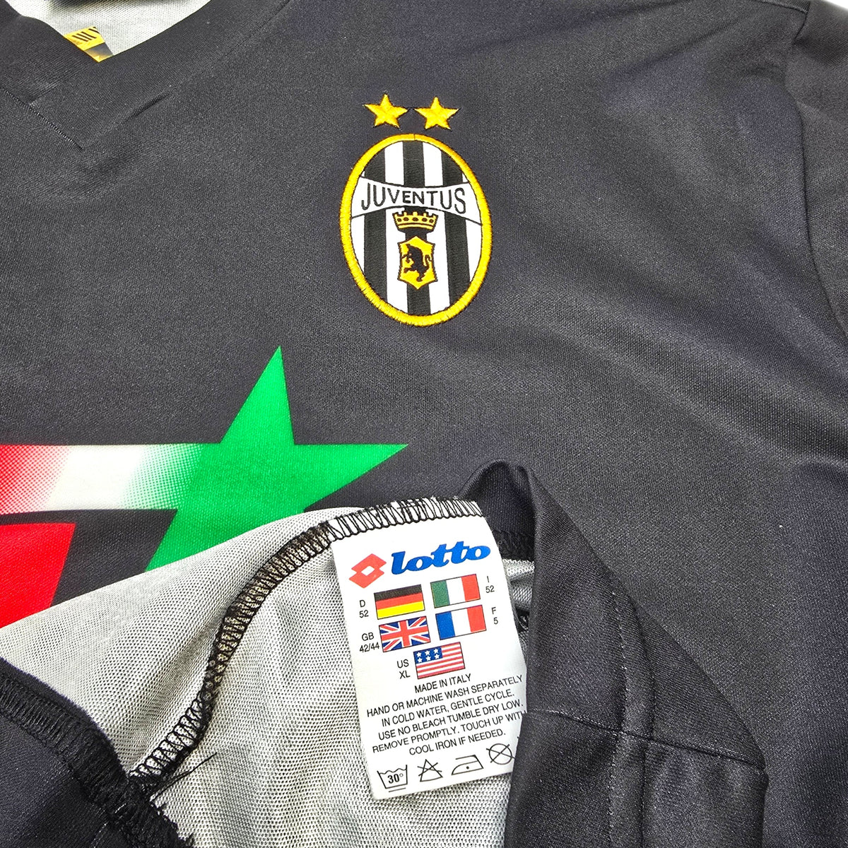 2001/02 Juventus Away Football Shirt (XL) Lotto - Football Finery - FF305668