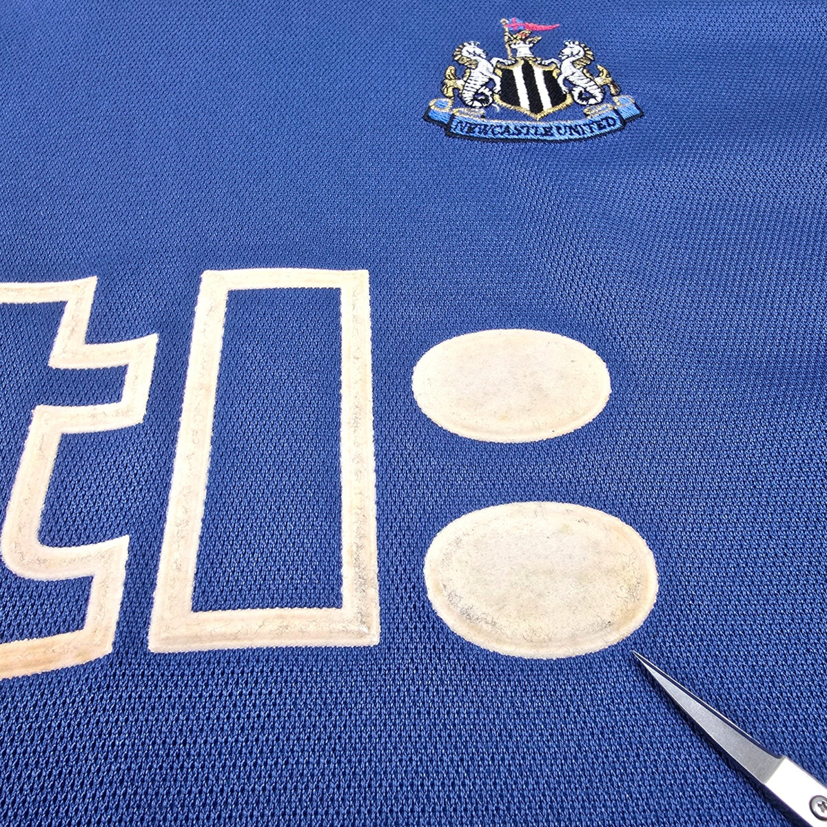 2001/02 Newcastle United Away Football Shirt (2XL) Adidas 9 Shearer - Football Finery - FF306278