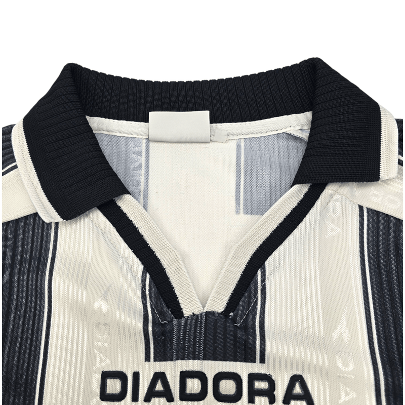 2001/02 Udinese Home Football Shirt (M) Diadora - Football Finery - FF204604