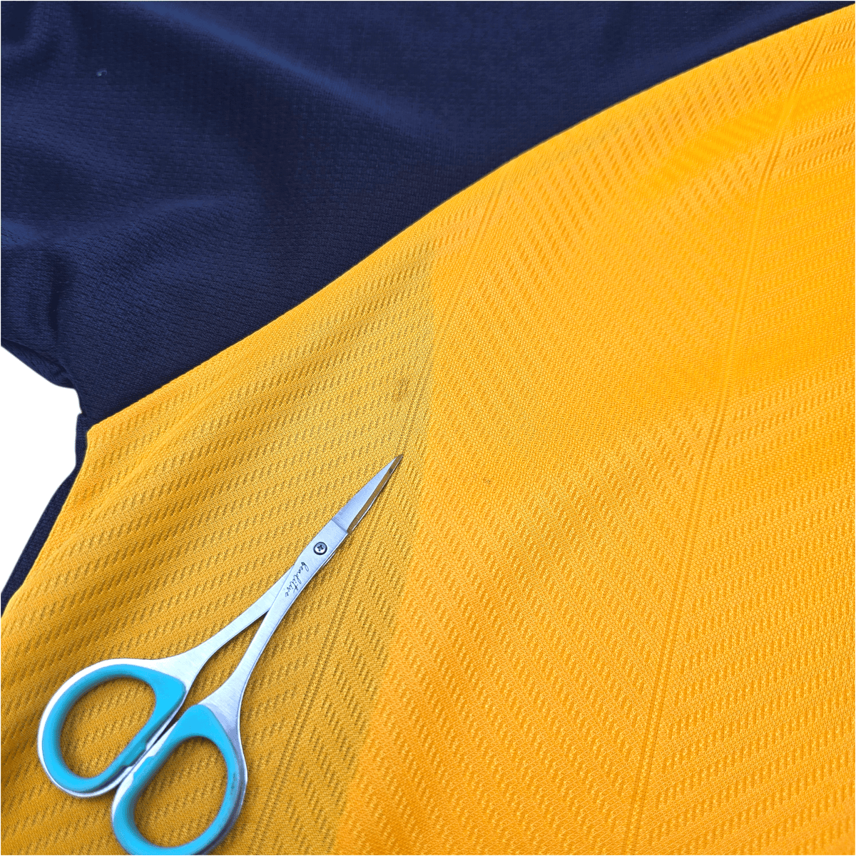 2001/03 Cambridge United Home Football Shirt (XL) TFG - Football Finery - FF302335