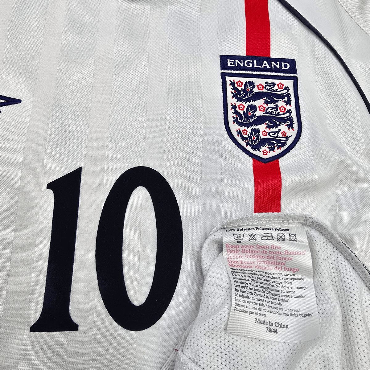 2001/03 England Home Football Shirt (M) Umbro 10 Owen - Football Finery - FF303491