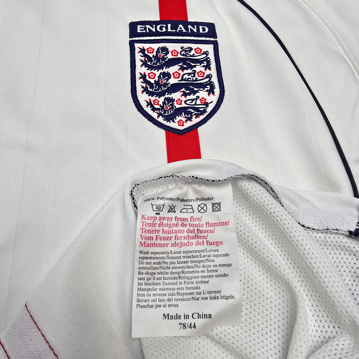 2001/03 England Home Football Shirt (M) Umbro - Football Finery - FF304823