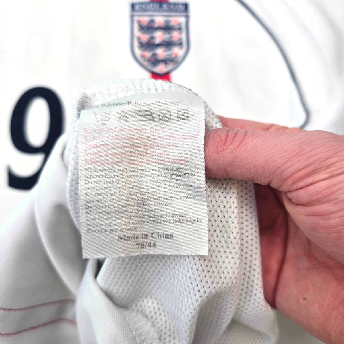2001/03 England Home Football Shirt (XL) Umbro 9 Fowler - Football Finery - FF304210