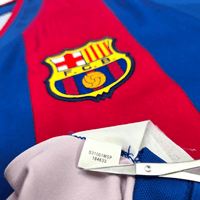 2002/03 Barcelona Home Football Shirt (L) Nike 10 Ronaldinho - Football Finery - FF302693
