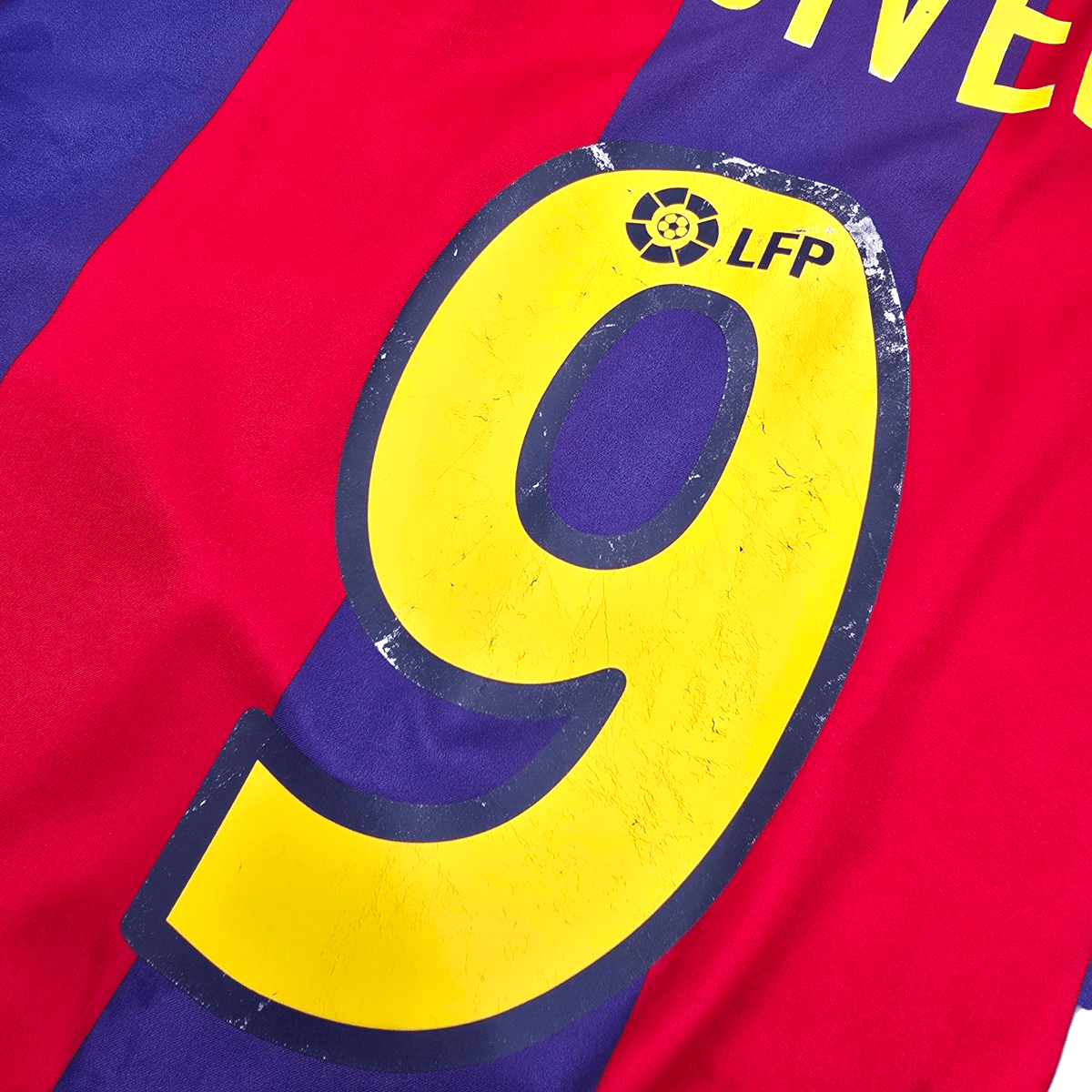 2002/03 Barcelona Home Football Shirt (L) Nike 9 Kluivert - Football Finery - FF303646